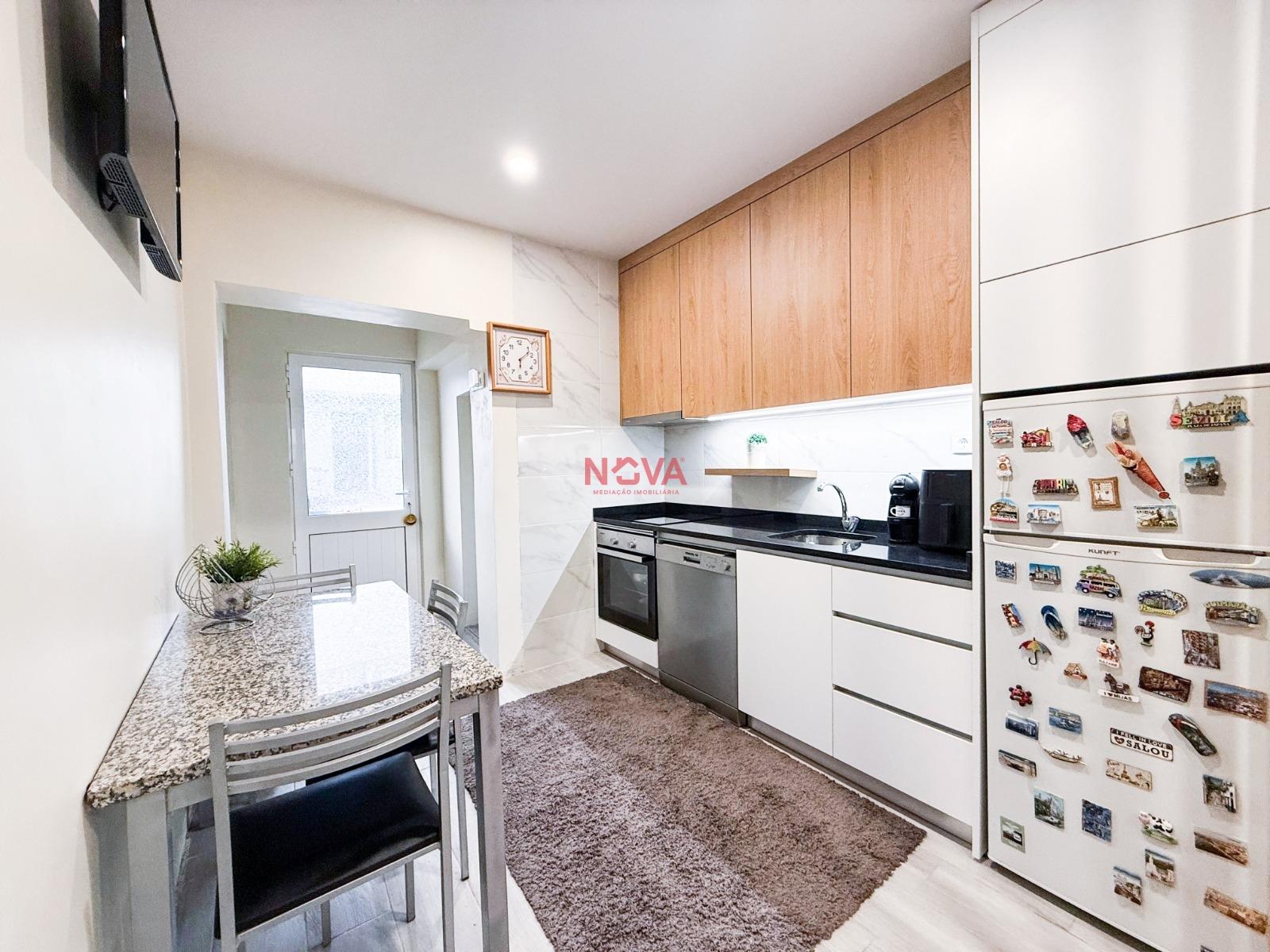 Moradia em Banda T1+1 Venda em Ermesinde,Valongo