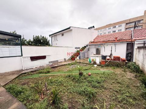 Moradia em Banda T1+1 Venda em Ermesinde,Valongo