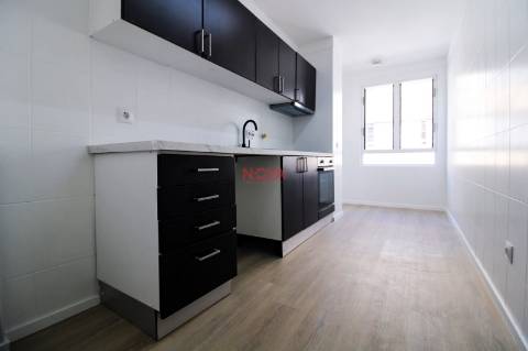 Apartamento T3 Venda em Baguim do Monte (Rio Tinto),Gondomar