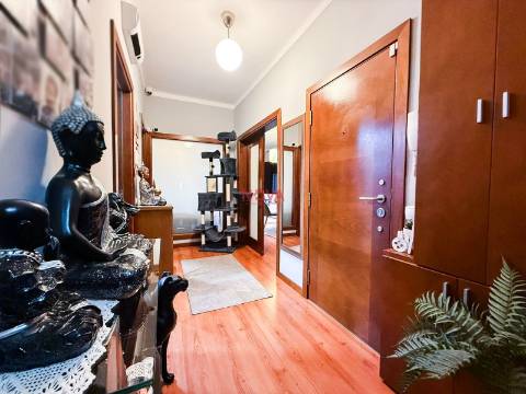 Apartamento T3 Venda em Campanhã,Porto