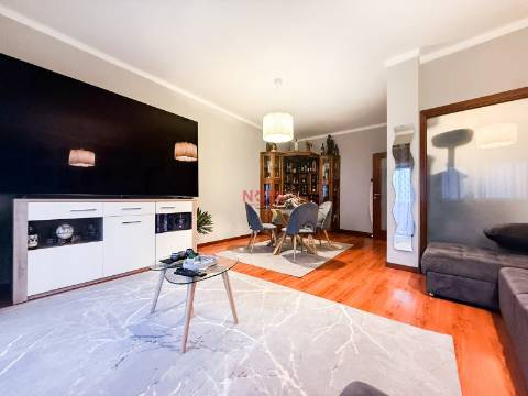 Apartamento T3 Venda em Campanhã,Porto