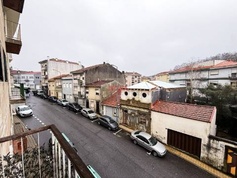 Apartamento T3 Venda em Campanhã,Porto