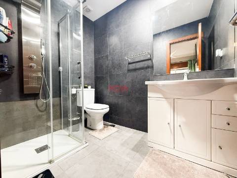 Apartamento T3 Venda em Campanhã,Porto