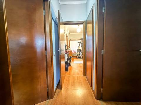 Apartamento T3 Venda em Campanhã,Porto