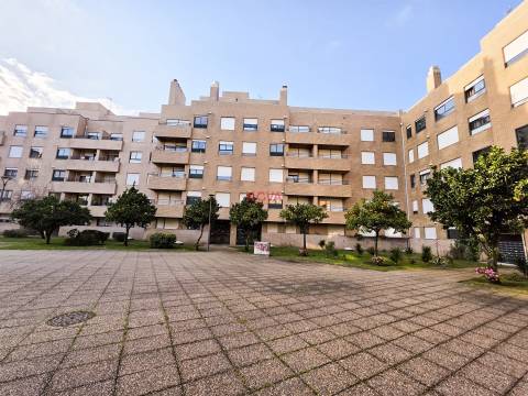 Apartamento T1 Arrendamento em Paranhos,Porto