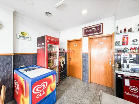 Café  Trespasse em Ermesinde,Valongo