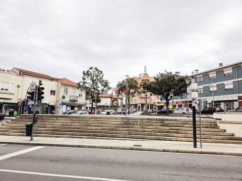 Garagem  Arrendamento em Ermesinde,Valongo