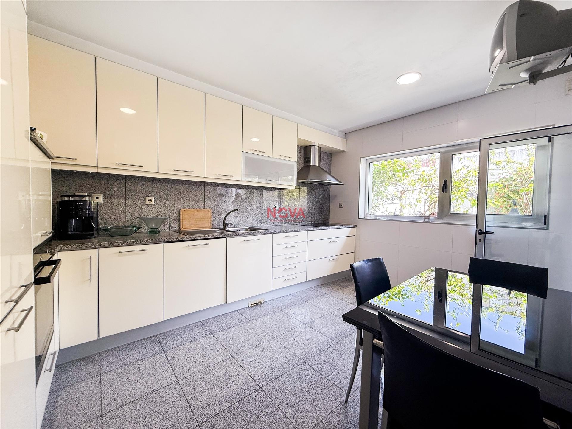 Moradia em Banda T3+1 Venda em Ermesinde,Valongo