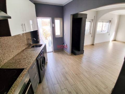 Andar Moradia T3 Venda em Gondomar (São Cosme), Valbom e Jovim,Gondomar