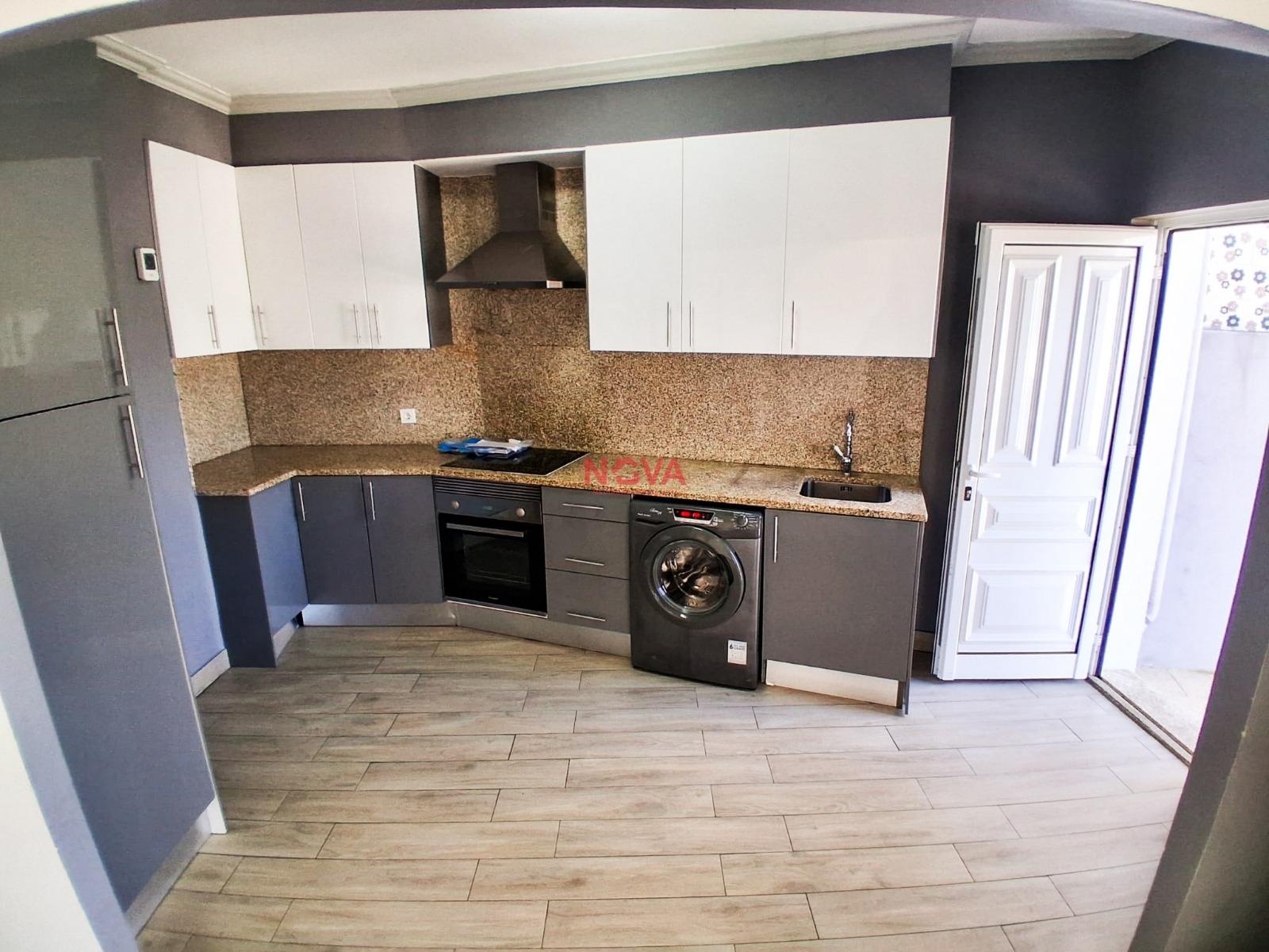 Andar Moradia T3 Venda em Gondomar (São Cosme), Valbom e Jovim,Gondomar