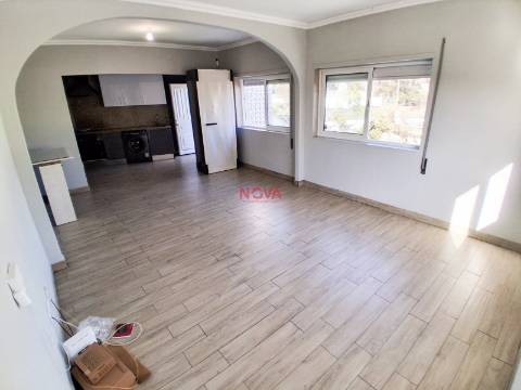 Andar Moradia T3 Venda em Gondomar (São Cosme), Valbom e Jovim,Gondomar