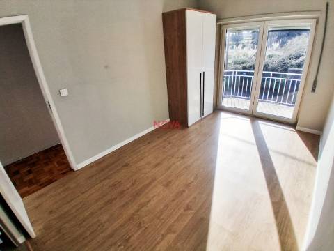 Andar Moradia T3 Venda em Gondomar (São Cosme), Valbom e Jovim,Gondomar