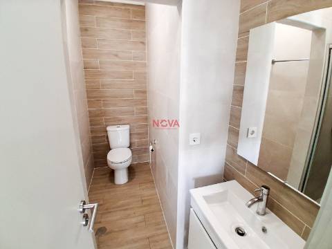 Andar Moradia T3 Venda em Gondomar (São Cosme), Valbom e Jovim,Gondomar