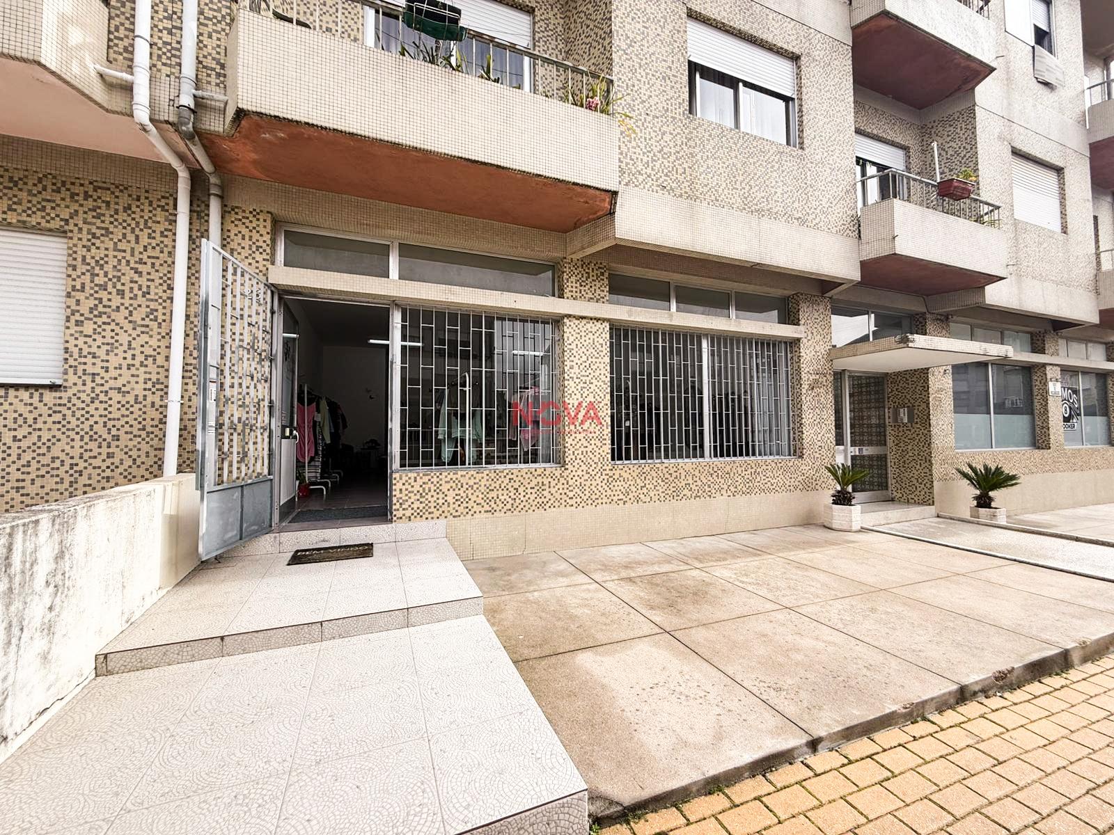 Loja  Arrendamento em Ermesinde,Valongo