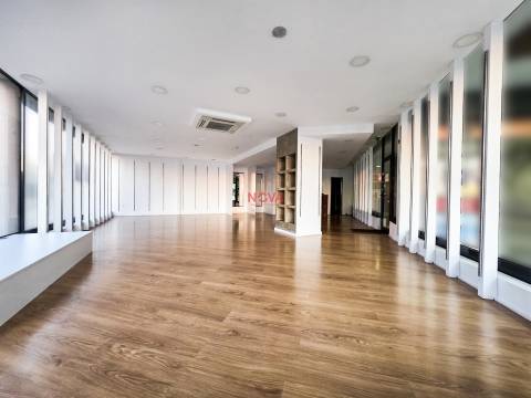 Loja  Venda em Ermesinde,Valongo