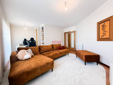 Apartamento T1 Venda em Gandra,Paredes