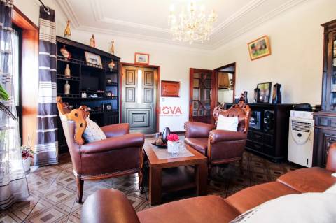 Moradia Isolada T5 Venda em Alvarelhos e Guidões,Trofa