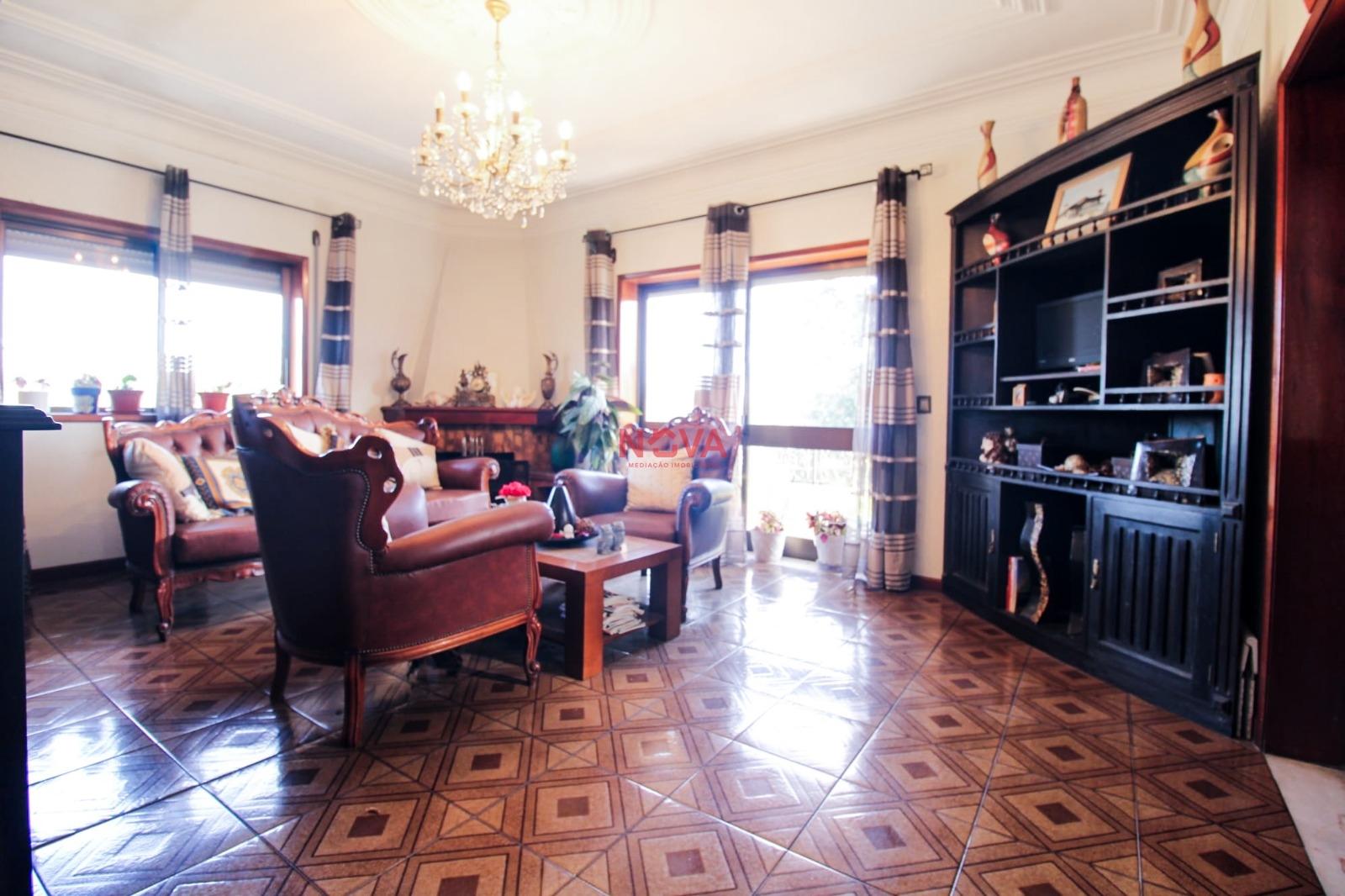 Moradia Isolada T5 Venda em Alvarelhos e Guidões,Trofa