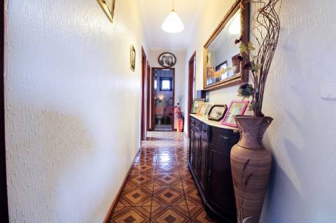 Moradia Isolada T5 Venda em Alvarelhos e Guidões,Trofa