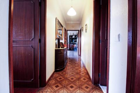 Moradia Isolada T5 Venda em Alvarelhos e Guidões,Trofa