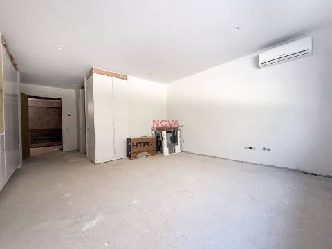 Apartamento T0 Venda em Fânzeres e São Pedro da Cova,Gondomar