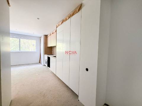 Apartamento T0 Venda em Fânzeres e São Pedro da Cova,Gondomar