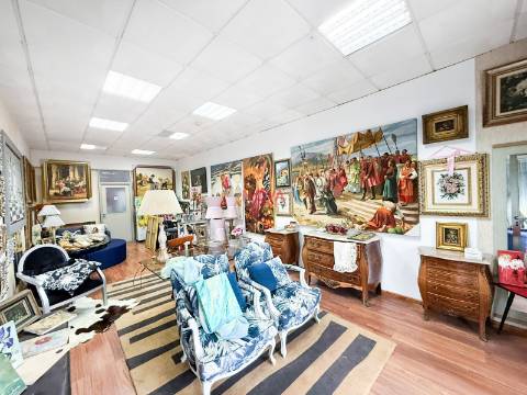 Armazém  Venda em Ermesinde,Valongo