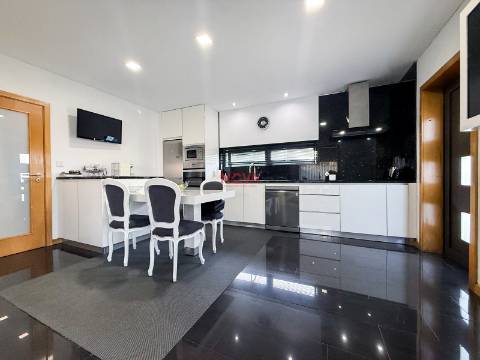 Moradia Isolada T3+1 Venda em Valongo,Valongo