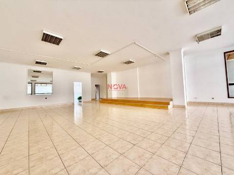 Loja  Venda em Ermesinde,Valongo