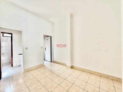 Loja  Venda em Ermesinde,Valongo