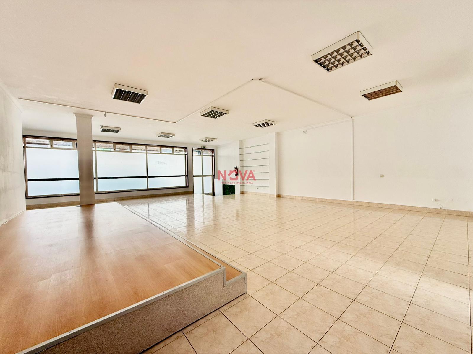 Loja  Arrendamento em Ermesinde,Valongo