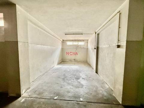 Loja  Arrendamento em Ermesinde,Valongo