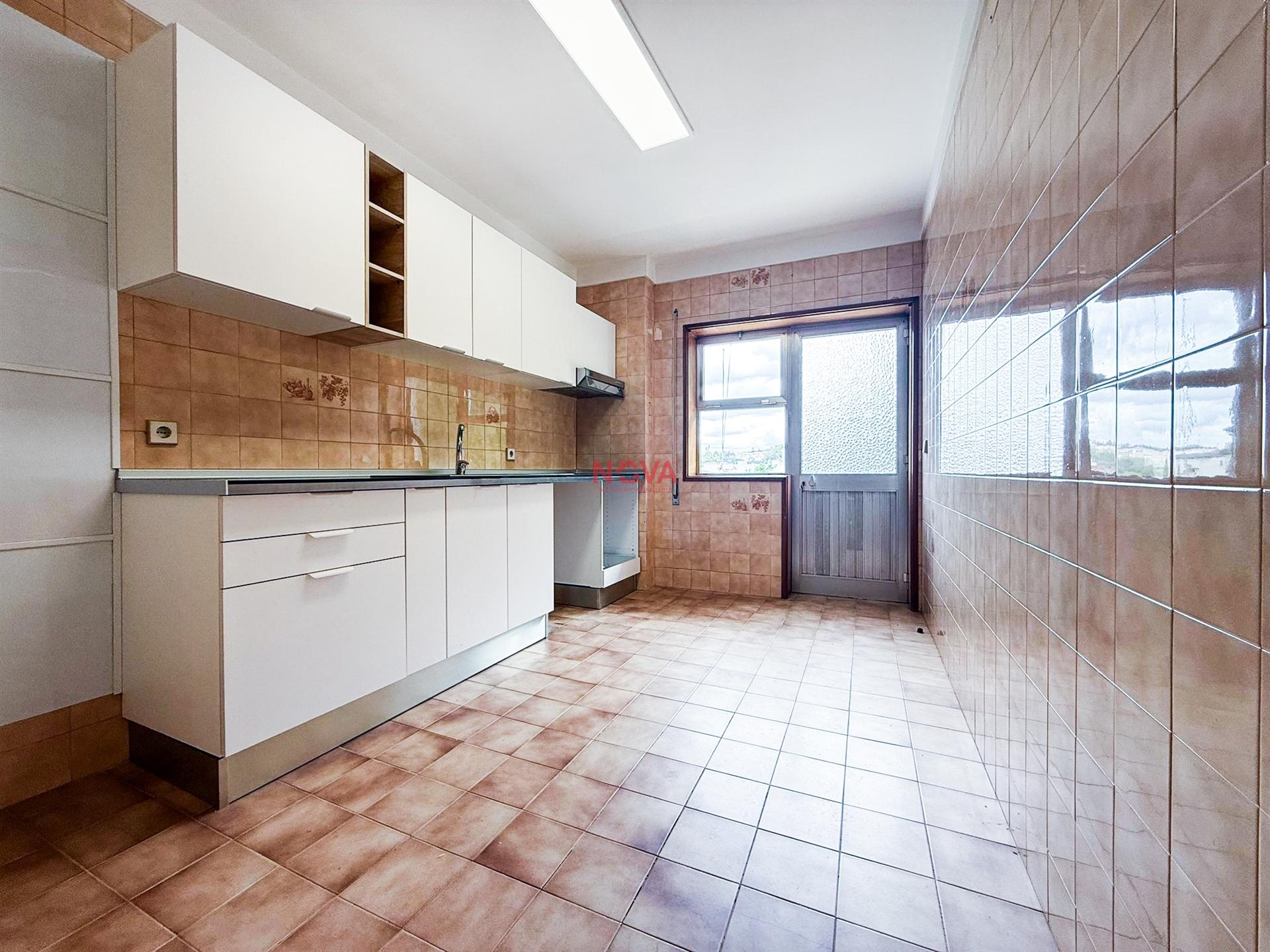 Apartamento T3 Venda em Gondomar (São Cosme), Valbom e Jovim,Gondomar