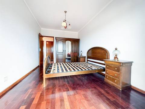 Apartamento T3 Venda em Gondomar (São Cosme), Valbom e Jovim,Gondomar