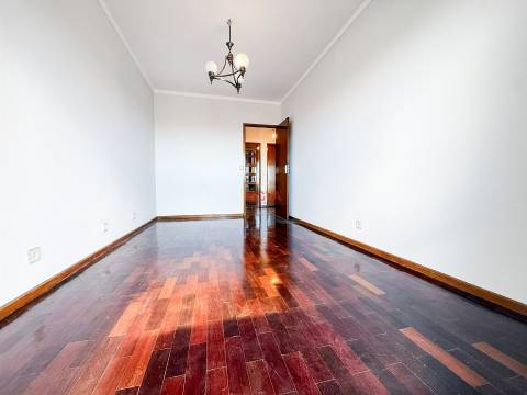 Apartamento T3 Venda em Gondomar (São Cosme), Valbom e Jovim,Gondomar