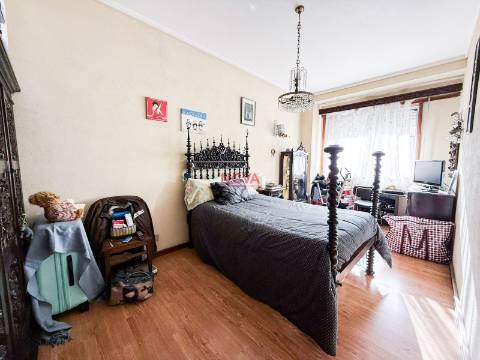 Apartamento T4 Venda em Cedofeita, Santo Ildefonso, Sé, Miragaia, São Nicolau e Vitória,Porto