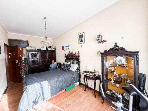 Apartamento T4 Venda em Cedofeita, Santo Ildefonso, Sé, Miragaia, São Nicolau e Vitória,Porto