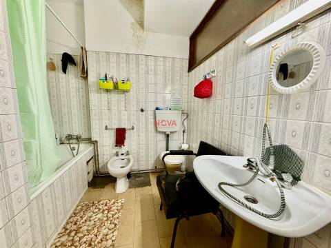 Apartamento T4 Venda em Cedofeita, Santo Ildefonso, Sé, Miragaia, São Nicolau e Vitória,Porto