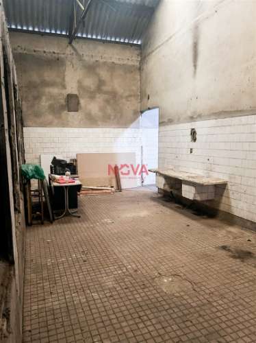 Armazém  Venda em Milheirós,Maia