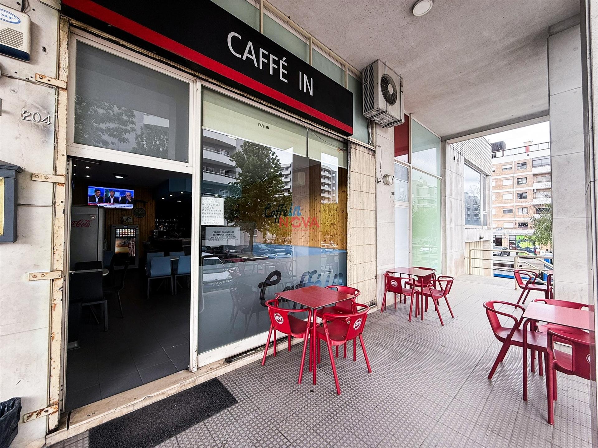 Café  Trespasse em Águas Santas,Maia