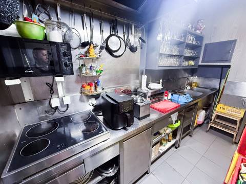Café  Trespasse em Águas Santas,Maia
