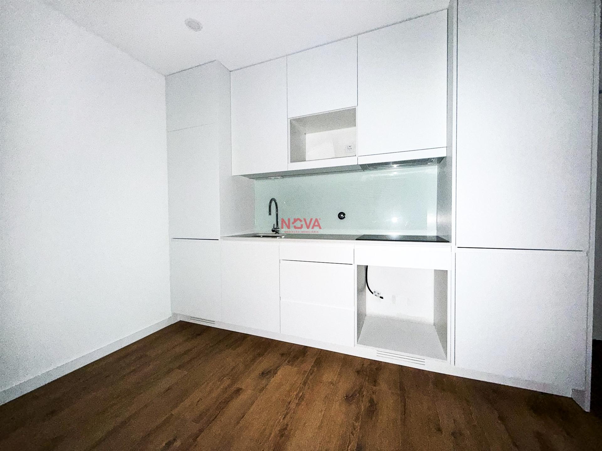 Apartamento T1 Arrendamento em Pedrouços,Maia