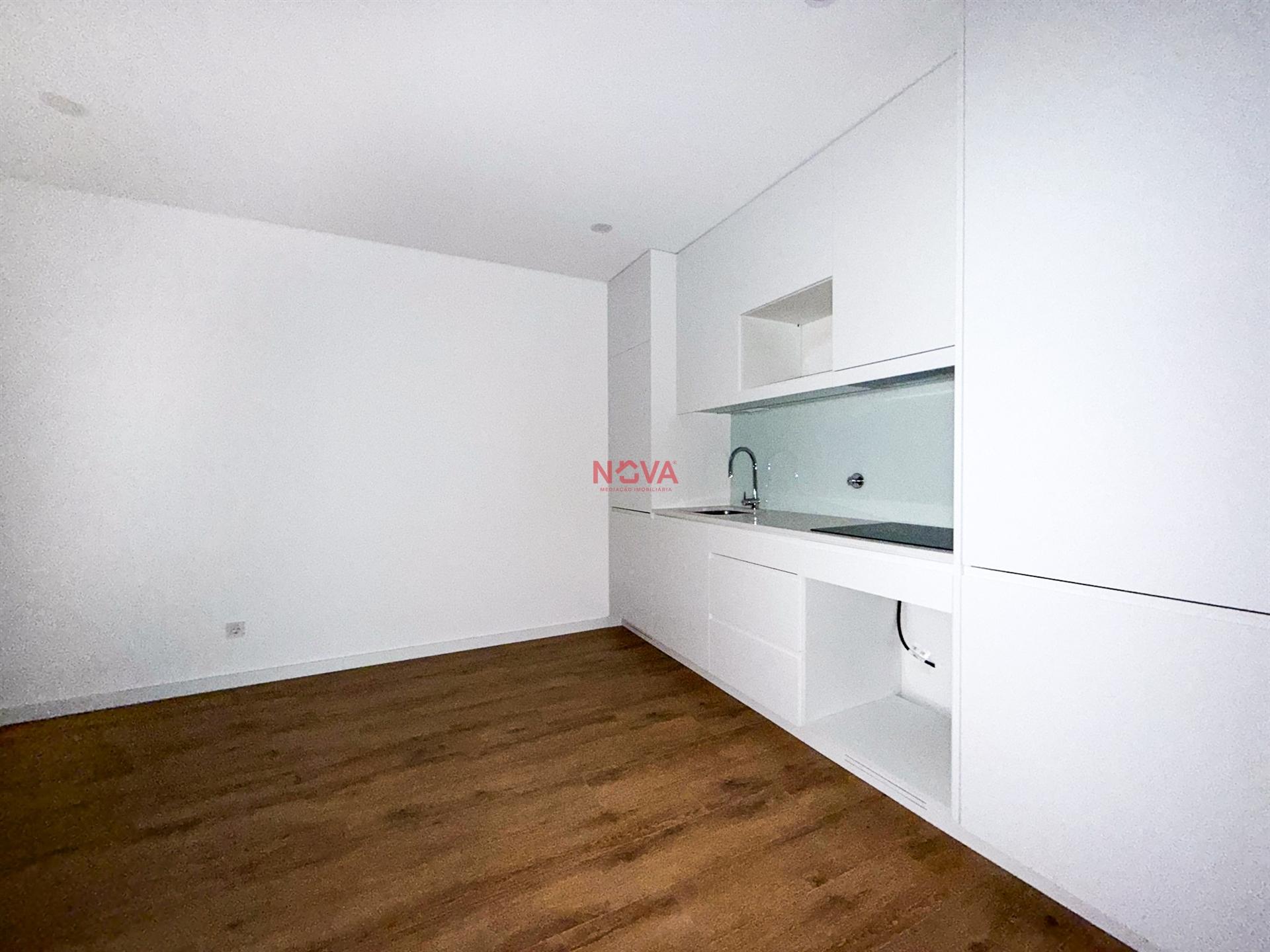 Apartamento T1 Arrendamento em Pedrouços,Maia