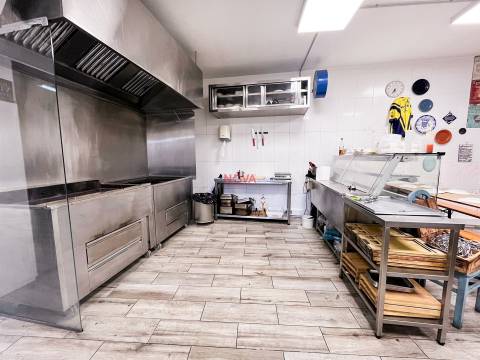 Restaurante  Trespasse em Alfena,Valongo