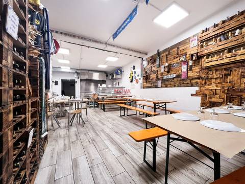 Restaurante  Trespasse em Alfena,Valongo