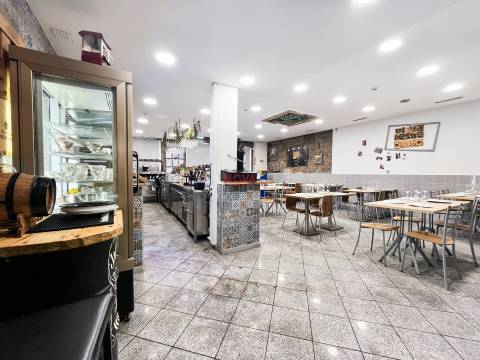 Restaurante  Trespasse em Alfena,Valongo