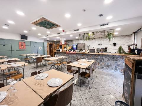 Restaurante  Trespasse em Alfena,Valongo