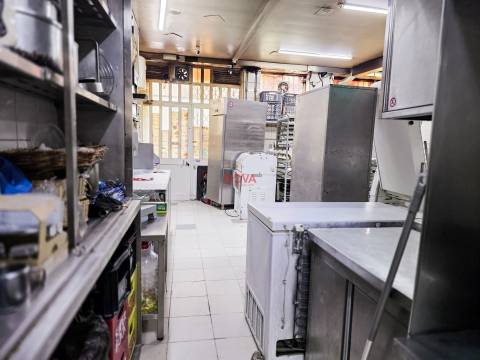 Padaria / Pastelaria  Trespasse em Ermesinde,Valongo