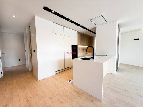 Apartamento T3 Venda em Gondomar (São Cosme), Valbom e Jovim,Gondomar