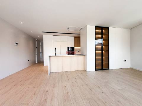 Apartamento T3 Venda em Gondomar (São Cosme), Valbom e Jovim,Gondomar